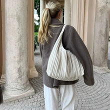 Load image into Gallery viewer, Double breasted wool collar long sleeved short jacket