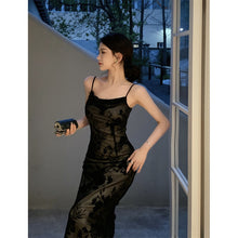 Load image into Gallery viewer, French Vintage Black Lace Dress Women's Elegant Strapless Dress