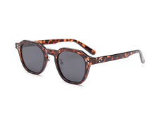 Load image into Gallery viewer, Peekaboo korean style retro sun glasses for women
