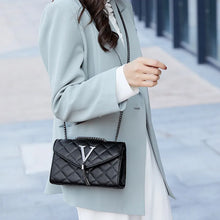 Load image into Gallery viewer, Black Luxury Handbags e Women PU Leather Messenger Shoulder Bag
