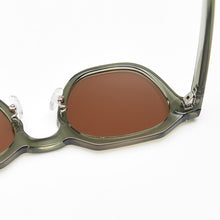 Load image into Gallery viewer, Peekaboo korean style retro sun glasses for women