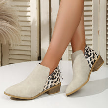Load image into Gallery viewer, Fashion Leopard Print Boots Women Pointed Toe Chunky Heel Back Zipper Shoes