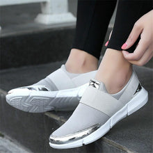 Load image into Gallery viewer, Women sneakers Shoes Tenis Feminino Casual Shoes - foxberryparkproducts