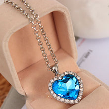 Load image into Gallery viewer, Crystal Pendant Heart Necklace - foxberryparkproducts