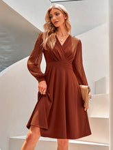Load image into Gallery viewer, Women's Autumn And Winter New Fashion V-Neck Jacquard Dress