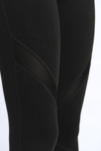 Load image into Gallery viewer, Cross Mesh Panels Pocket Full Leggings - foxberryparkproducts