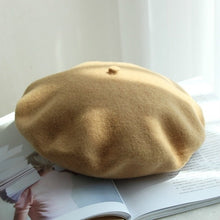 Load image into Gallery viewer, Autumn Winter Hat 100%  Wool Thick  Berets French Artist Beret - foxberryparkproducts