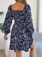 Load image into Gallery viewer, Printed Sweetheart Neck Balloon Sleeve Mini Dress
