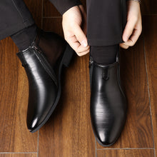 Load image into Gallery viewer, Men&#39;s Pointed Side Zipper Leather Ankle Boots
