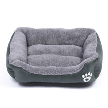 Load image into Gallery viewer, New, soft, and cozy fleece pet bed.
