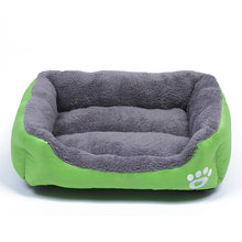 Load image into Gallery viewer, New, soft, and cozy fleece pet bed.
