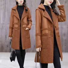 Load image into Gallery viewer, Women&#39;s Lambswool Haining Leather Coat
