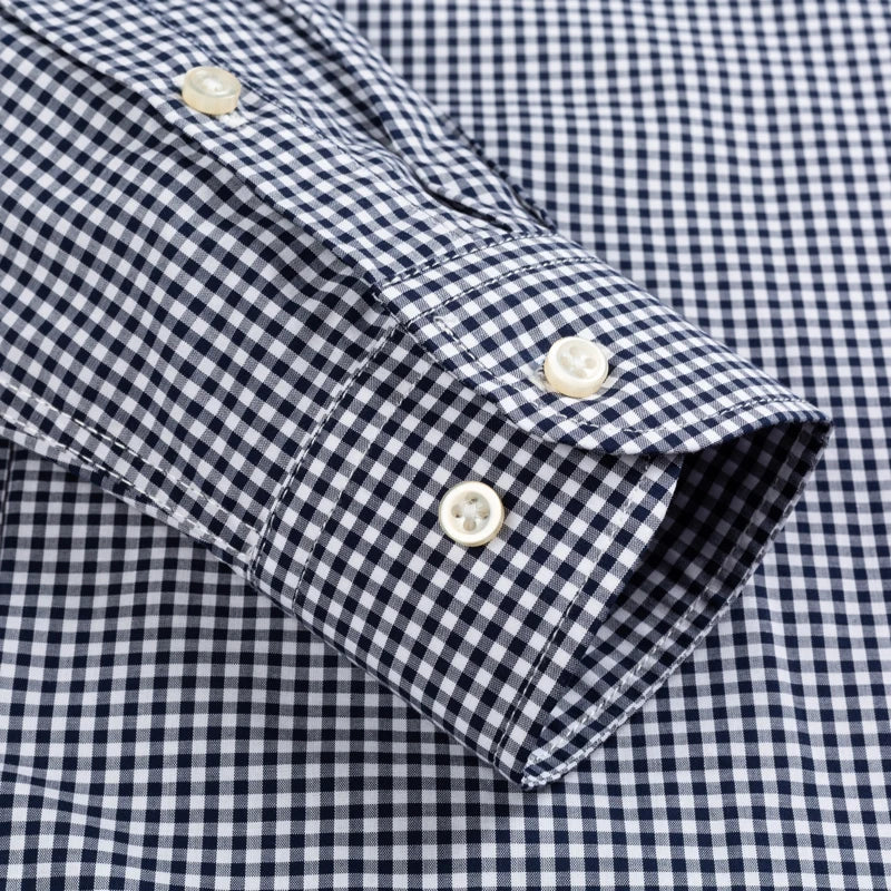 Men's Standard-Fit Long-Sleeve Casual Checked Shirt