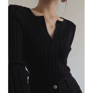 Black Slim Fit Slimming V-Neckline Long Sleeve T-shirt Knitwear