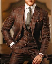 Load image into Gallery viewer, Men&#39;s Single Row Two Button Plaid Blazer
