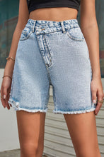 Load image into Gallery viewer, Buttoned Raw Hem Denim Shorts
