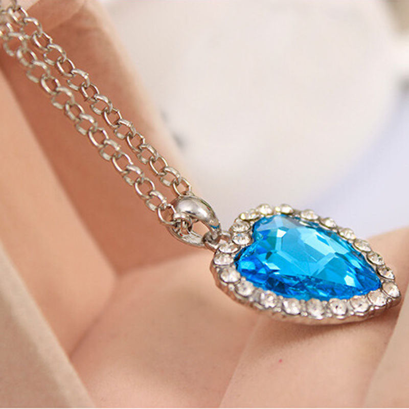 Crystal Pendant Heart Necklace - foxberryparkproducts