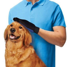Load image into Gallery viewer, Silicone pet brush Glove Deshedding Gentle Efficient Pet Grooming - foxberryparkproducts
