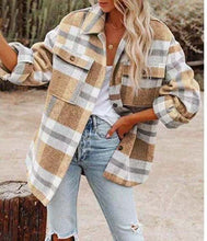 Load image into Gallery viewer, Women&#39;s Autumn And Winter Long Sleeve Lapel Loose Plaid Wool Coat
