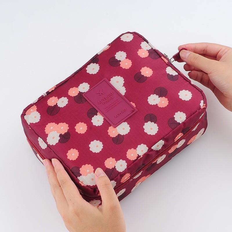 Waterproof Women Cosmetic Organizer - foxberryparkproducts
