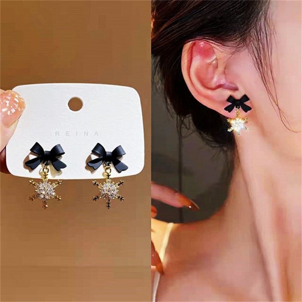 2022 New Zircon Christmas Tree Earrings for Women Shiny Rhinestone Snowflake Stud Earring Fashion Jewelry New Year Gifts - foxberryparkproducts
