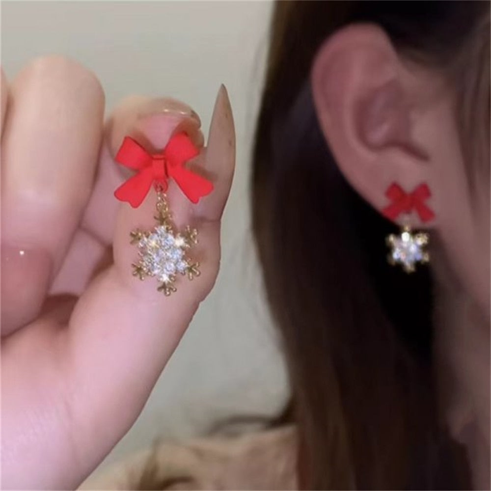 2022 New Zircon Christmas Tree Earrings for Women Shiny Rhinestone Snowflake Stud Earring Fashion Jewelry New Year Gifts - foxberryparkproducts