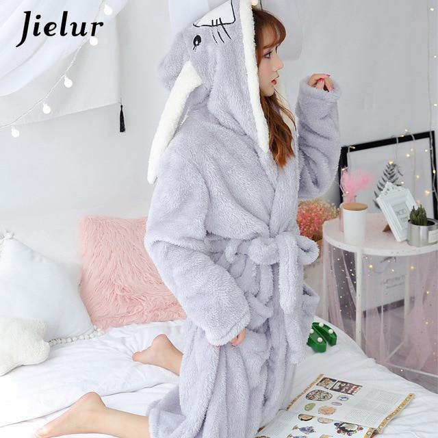 Super Comfortable Coral Velvet Bathrobe Women Warm Hooded Robe - foxberryparkproducts