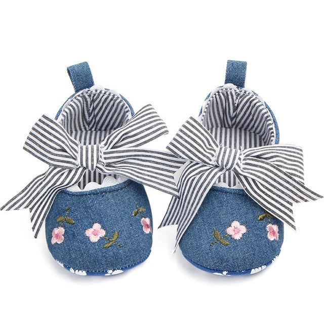 Baby Girl Shoes White Lace Floral Embroidered Soft Shoes - foxberryparkproducts