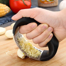 Load image into Gallery viewer, 1Pcs Stainless Garlic Press Household Manual Squeezer Ginger Garlic Tools - foxberryparkproducts
