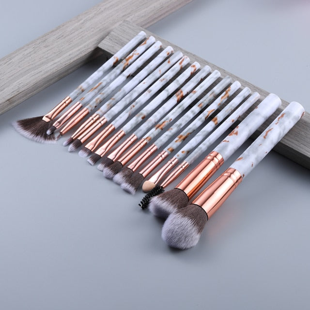 Wonderful Soft Makeup Brushes - foxberryparkproducts