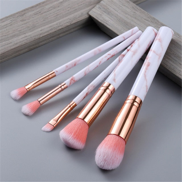 Wonderful Soft Makeup Brushes - foxberryparkproducts