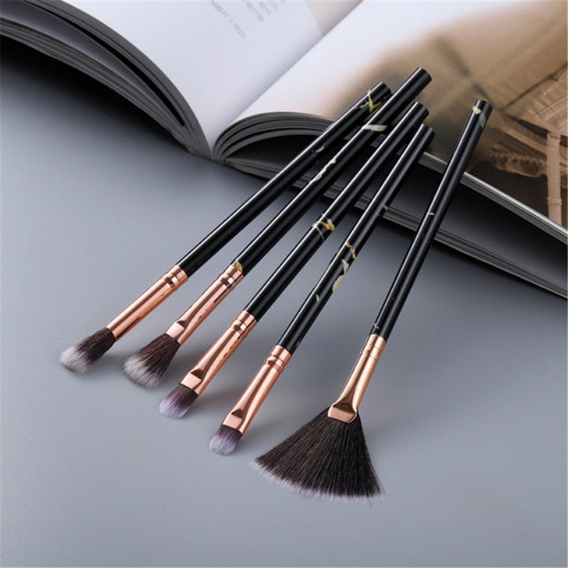 Wonderful Soft Makeup Brushes - foxberryparkproducts