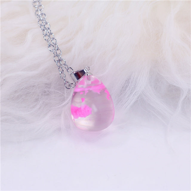 Chic Transparent Resin Rould Ball Moon Pendant Necklace - foxberryparkproducts